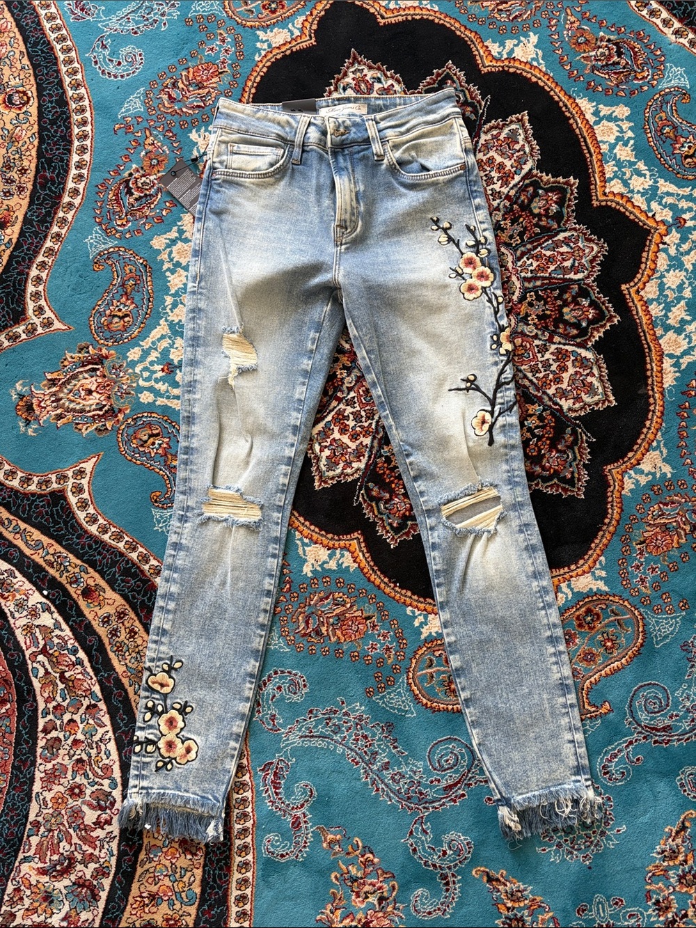 MAVI TESS - Light Blue Skinny Jeans with Floral Embroidery - Women